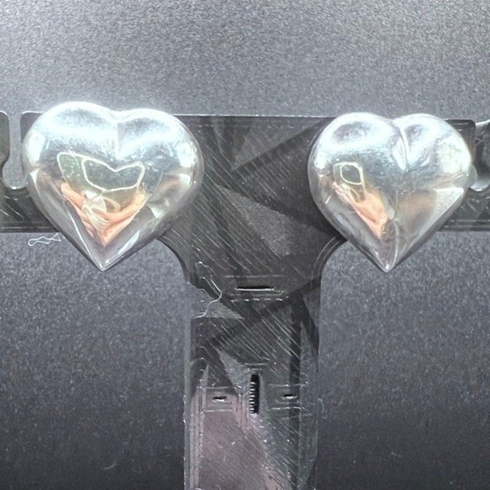 Vintage Puffy Heart Chunky Earring Polished Stud‎ .75"